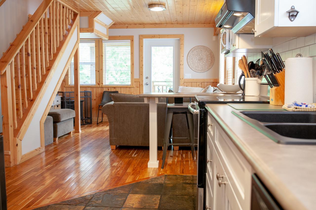 Reef Point Cottages Юклулет Екстер'єр фото