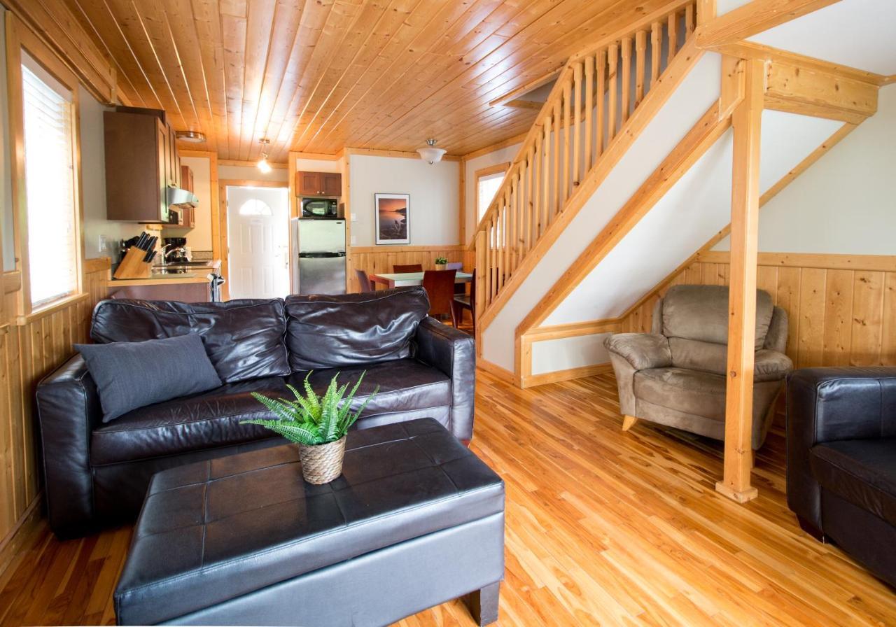 Reef Point Cottages Юклулет Екстер'єр фото