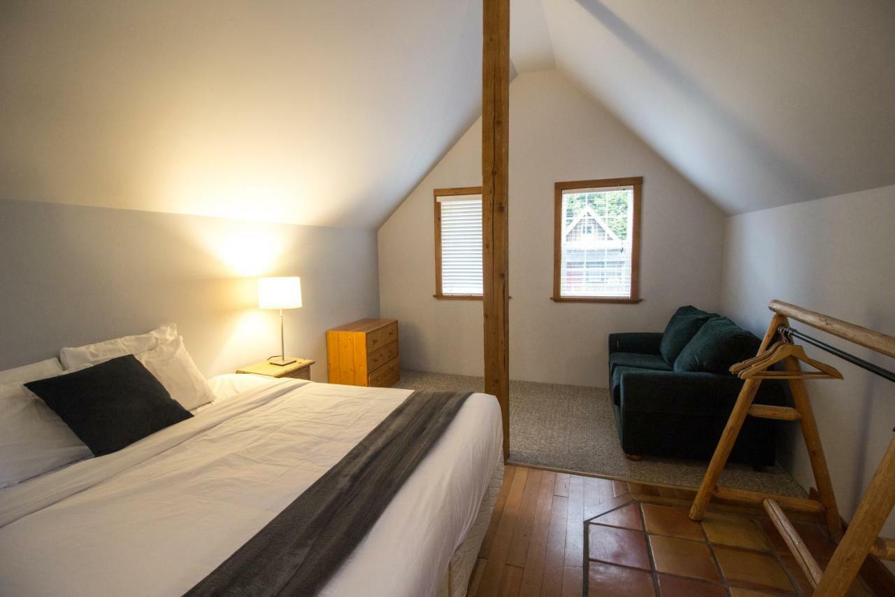 Reef Point Cottages Юклулет Екстер'єр фото