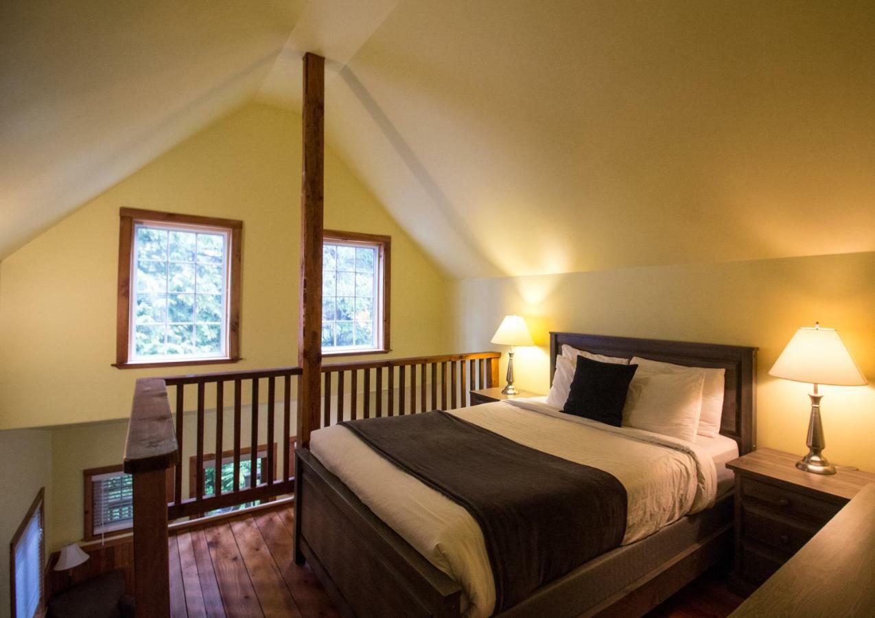 Reef Point Cottages Юклулет Екстер'єр фото